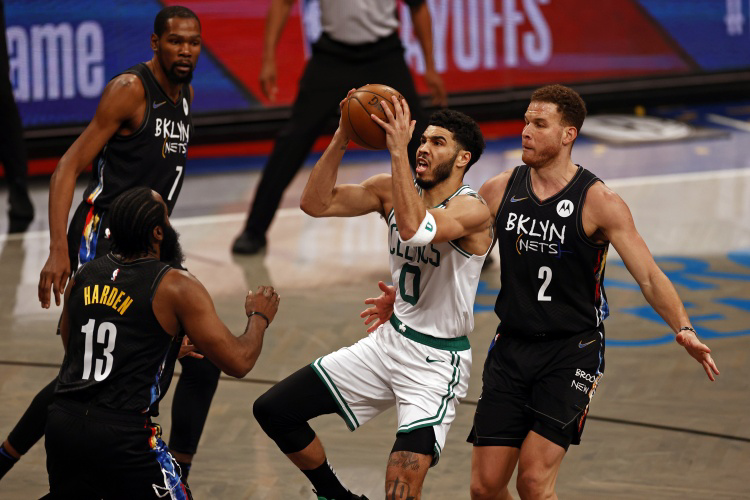 里程碑夜！布莱顿遗憾出局，亚冠关键时刻刷纪录，震撼外界，球队文化再被提及的简单介绍