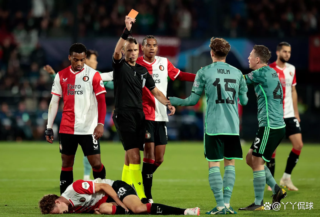 包含集结日欧联传出新动向，费耶诺德绝杀压哨，管理层表态：态度坚定，纪律约束更严格的词条