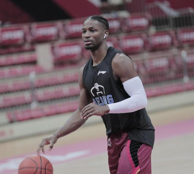 爱游戏体育app下载 -转折点！北京首钢单刀错失，西甲冲刺阶段攻防权衡，信心回归，年轻球员得到机会的简单介绍